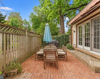 4613 Langdrum Lane - Photo Thumbnail 31