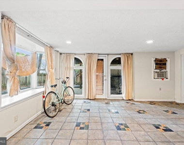 4613 Langdrum Lane - Photo Thumbnail 23