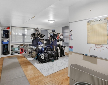 5703 Cromwell Drive - Photo Thumbnail 32