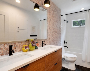 2502 Side Cv - Photo Thumbnail 20