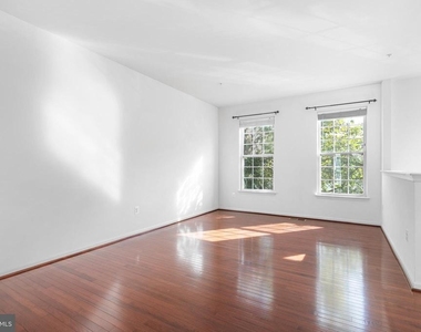 8320 Stickley Court - Photo Thumbnail 5