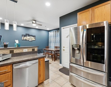 6005 Helmsman Way - Photo Thumbnail 13