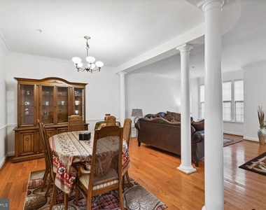 6005 Helmsman Way - Photo Thumbnail 14