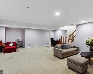 6005 Helmsman Way - Photo Thumbnail 34