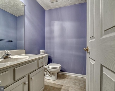 206 Colgate Drive - Photo Thumbnail 29