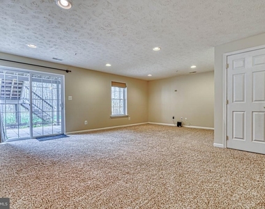 206 Colgate Drive - Photo Thumbnail 26