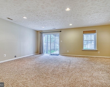 206 Colgate Drive - Photo Thumbnail 28