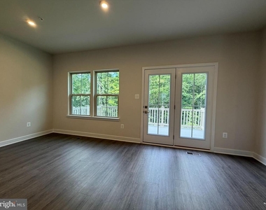 9711 Klamath Court - Photo Thumbnail 19