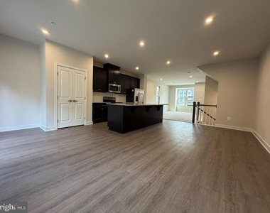 9711 Klamath Court - Photo Thumbnail 25