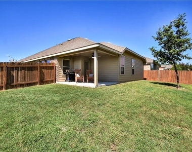 701 Cardenas Ln - Photo Thumbnail 19