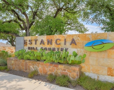 701 Cardenas Ln - Photo Thumbnail 21
