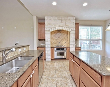 310 Steer Acres Ct - Photo Thumbnail 8