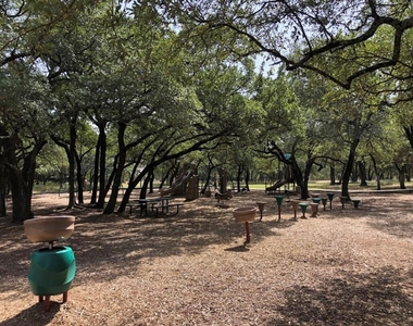310 Steer Acres Ct - Photo Thumbnail 31