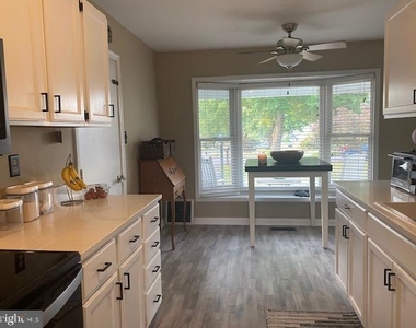 8501 Adventure Court - Photo Thumbnail 7