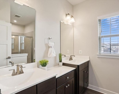 3456 Timber Green Drive - Photo Thumbnail 8