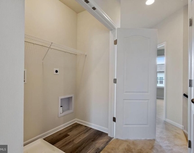 5986 Passend Drive - Photo Thumbnail 15