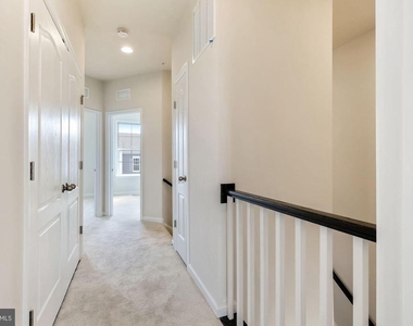 5986 Passend Drive - Photo Thumbnail 13