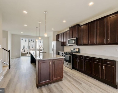 5986 Passend Drive - Photo Thumbnail 6