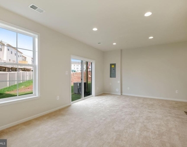 5986 Passend Drive - Photo Thumbnail 28