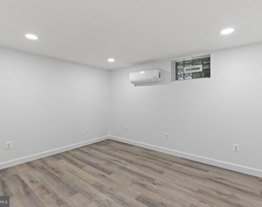 7212 Bay Front Road - Photo Thumbnail 22