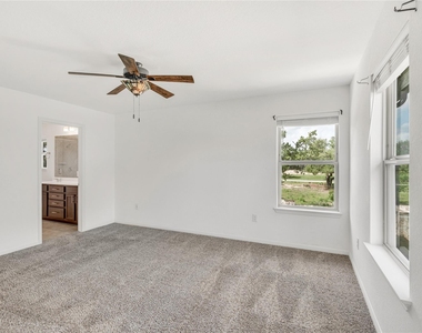 104 Turkey Creek Ln - Photo Thumbnail 20