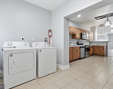 2907 Mcelderry Street - Photo Thumbnail 11