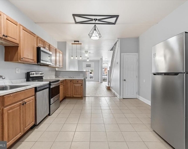 2907 Mcelderry Street - Photo Thumbnail 10