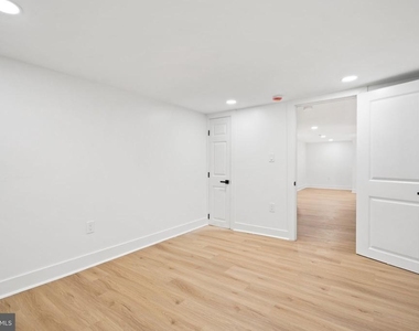 711 Mccabe Avenue - Photo Thumbnail 27