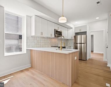 711 Mccabe Avenue - Photo Thumbnail 7