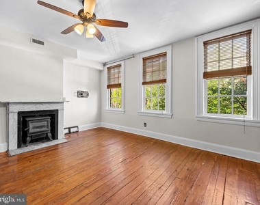 1427 Bolton Street - Photo Thumbnail 9