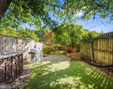 1427 Bolton Street - Photo Thumbnail 28