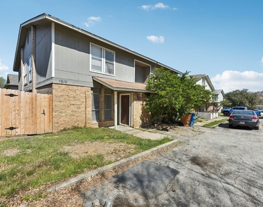 1210 Southport Dr - Photo Thumbnail 1