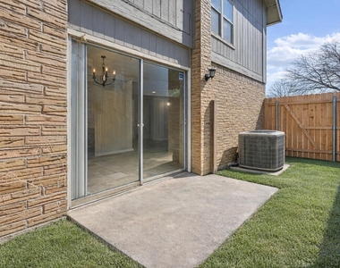 1210 Southport Dr - Photo Thumbnail 2