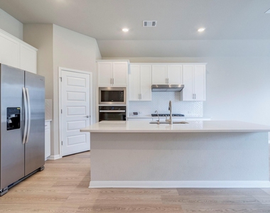 285 Cathedral Mountain Dr - Photo Thumbnail 5