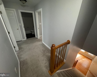 8504 Mayaone Street - Photo Thumbnail 11