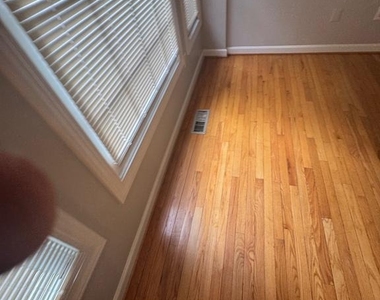 8504 Mayaone Street - Photo Thumbnail 18