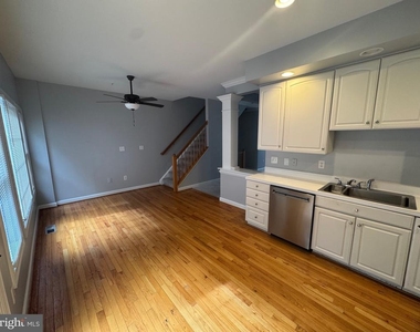 8504 Mayaone Street - Photo Thumbnail 7