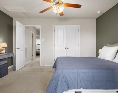 369 S Brook Dr - Photo Thumbnail 25