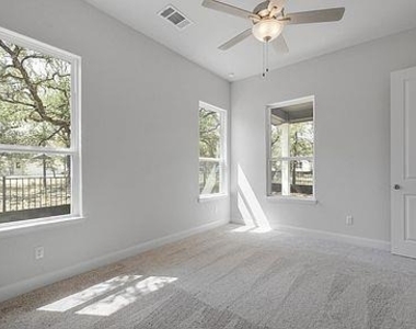 120 Delaware Ln - Photo Thumbnail 1