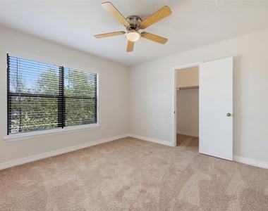 1814 Grassland Dr - Photo Thumbnail 21