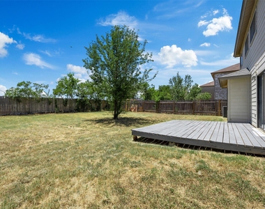 1814 Grassland Dr - Photo Thumbnail 26