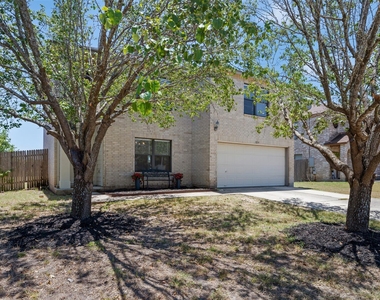 1814 Grassland Dr - Photo Thumbnail 1