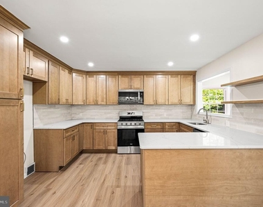 271 S Dillwyn Road - Photo Thumbnail 16
