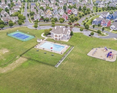 113 Tuscany Drive - Photo Thumbnail 31