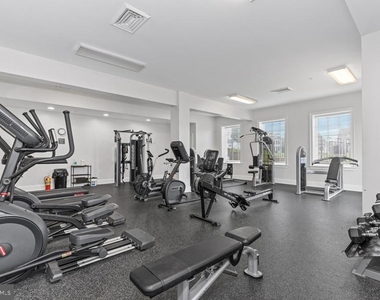 113 Tuscany Drive - Photo Thumbnail 28