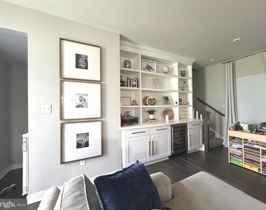 113 Tuscany Drive - Photo Thumbnail 22