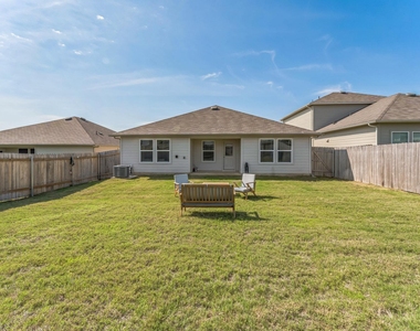 821 Bahia Pl - Photo Thumbnail 26