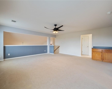 3800 Vonnegut Ct - Photo Thumbnail 20