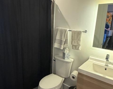 1221 Oates Street Ne - Photo Thumbnail 18