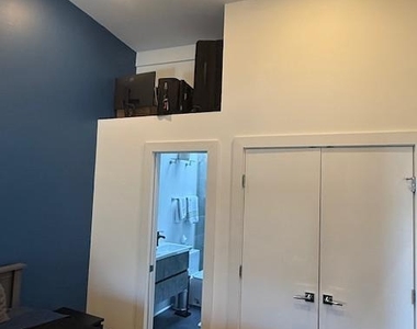 1221 Oates Street Ne - Photo Thumbnail 13